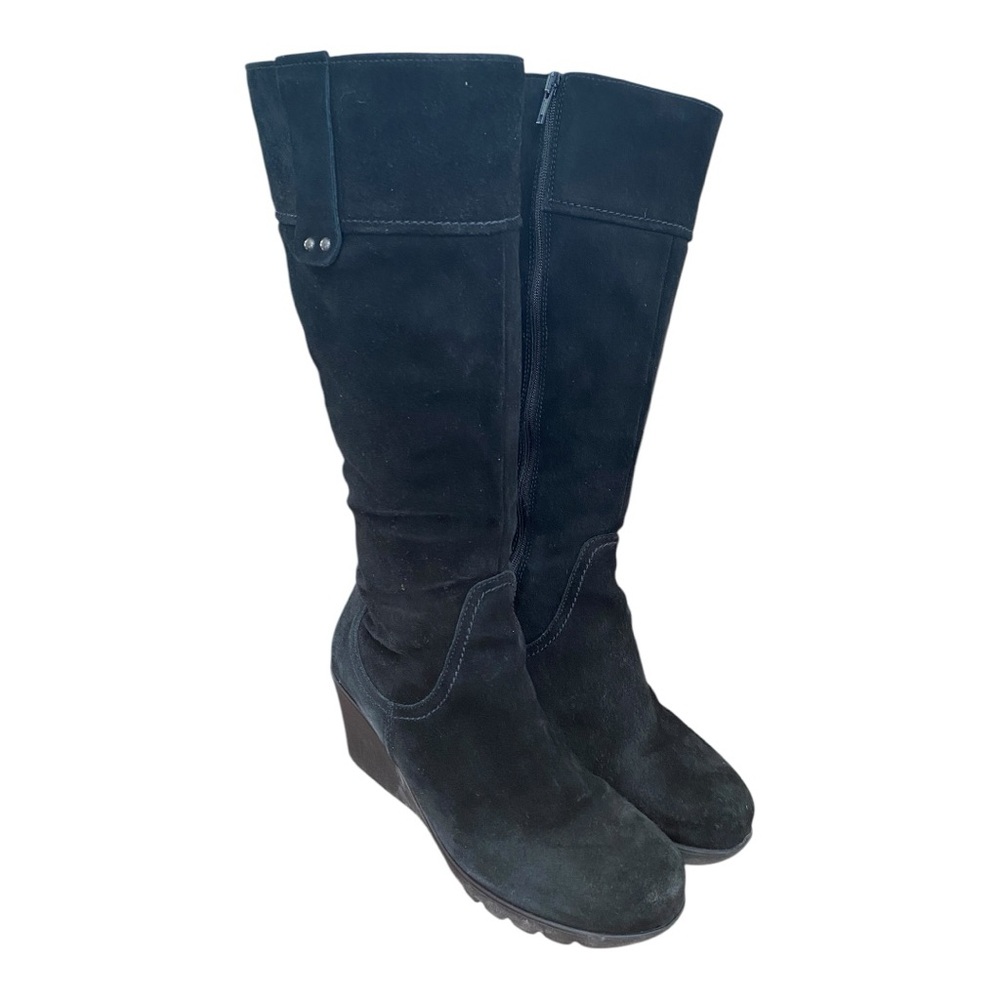 La Canadienne Beva Black Suede Wedge Boot size 9.5